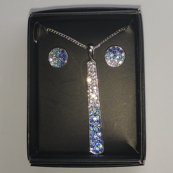 COPY - Avon Blue Ombre Pave Necklace and earrings set NEW - Picture 3 of 4